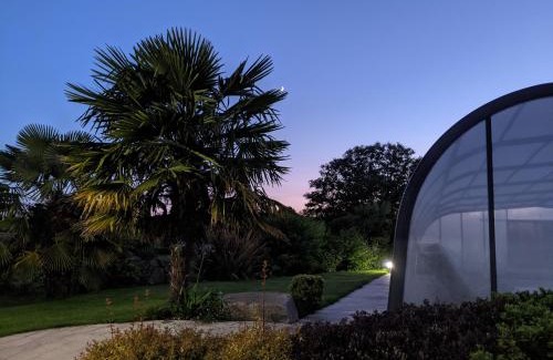 Saint-Juvat House | Gites De La Melautais