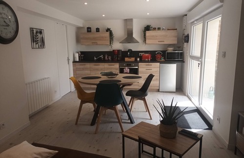 Guingamp House | Gites Gambetta magnificent Studio Cozy