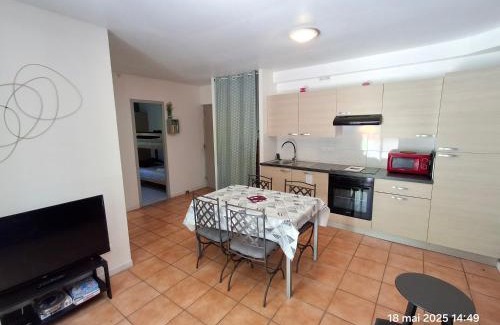 Mazamet House | Gites Villa Robinson