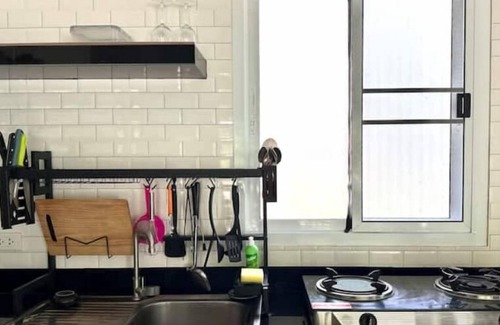 Ko Pha-ngan House | Gizem’s Coconut Lane Oasis