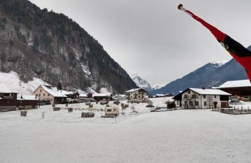 Engi House | Glärnisch Blick