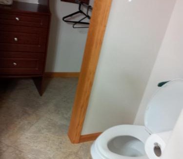 Questa Woods Bed & Breakfast | Glacier Creek Lodging