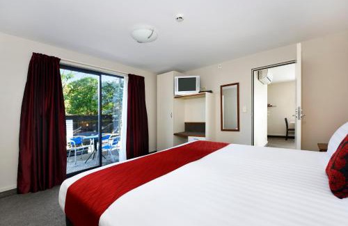 Richmond Hotel | Gladstone Motel