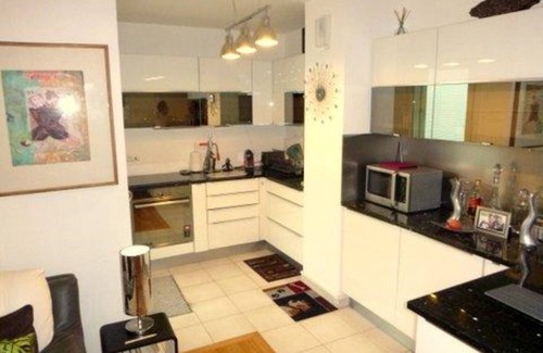 Aubervilliers Apartment | Glamor Apartment - Paris - 19th arrondissement