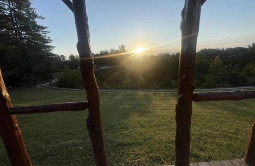 Rogers Cabin | Glamping Cabin in the Heart of the Red River Gorge
