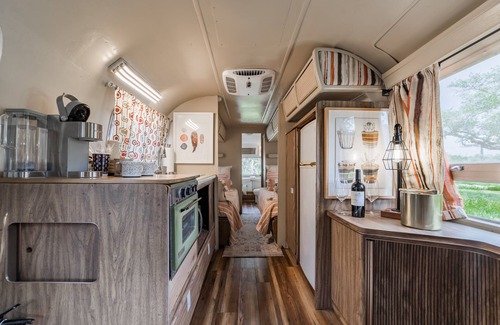 Spicewood House | Glamping in Spicewood TX Hill Country - The Ambassador
