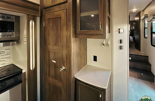 Kenora House | Glamping Site #10 - Spruce Lake Resort