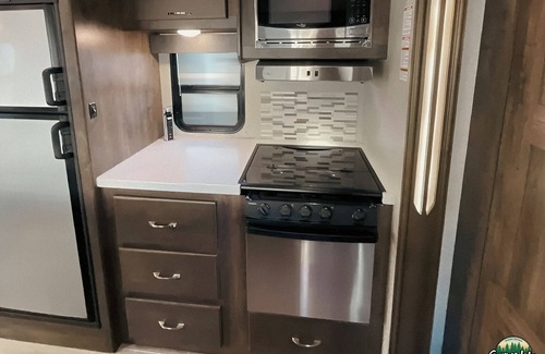 Kenora House | Glamping Site #10 - Spruce Lake Resort