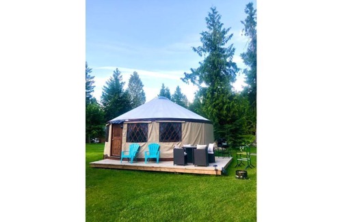 Ashton Creek RV Rental | Glamping Yurts in little slice of paradise