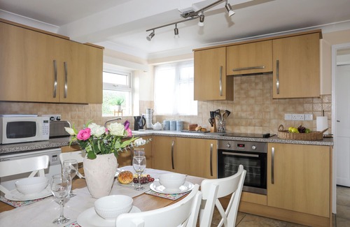 Abersoch Cottage | GLAN Y DON BACH, family friendly, country holiday cottage in Abersoch