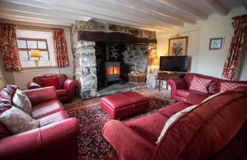 Rhyd-y-clafdy House | Glasfryn Fawr