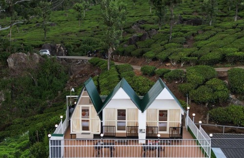 Devikolam Villa | Glass House Villa - Clamping Resort - mini single bed room villa