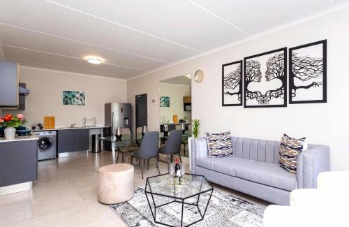 Greater Johannesburg Metropolitan Area Apartment | Glen Haven