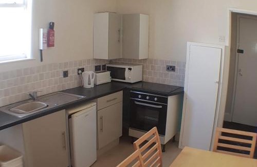 Great Yarmouth Apartment | Glen Villa 5 Sleeps 6 Near Beach