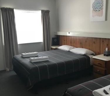 Glenrowan Hotel | Glenrowan Kelly Country Motel