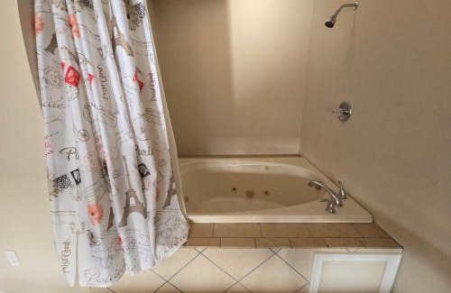 Delaware Water Gap Hotel | Glenwood Inn - Stroudsburg