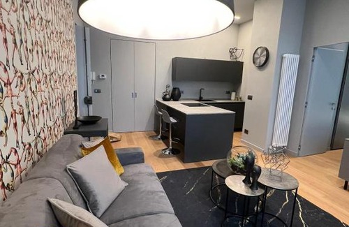 Cuneo Apartment | GLI EQUILIBRISTI