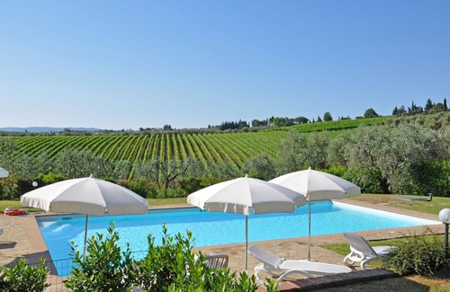 Tavarnelle Val di Pesa Apartment | Glicini 2 - Apartment with swimming pool
