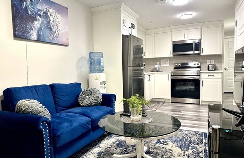 Calgary House | Global Family Canada