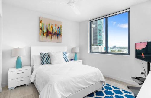 West Avenue Hotel | Global Luxury Suites at The Variety