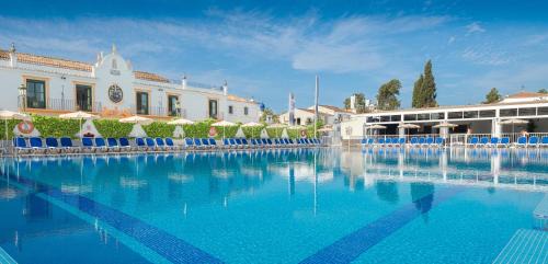 San Pedro de Alcantara Hotel | Globales Pueblo Andaluz