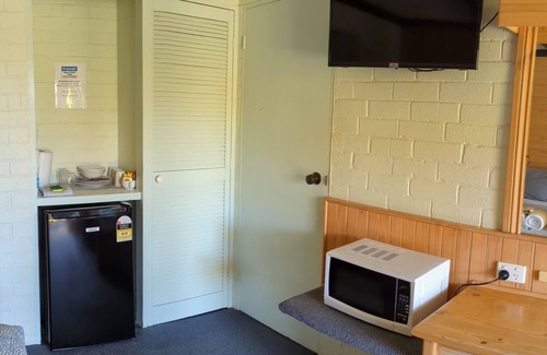 Pemberton Hotel | Gloucester Motel