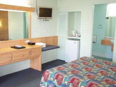 Pemberton Hotel | Gloucester Motel Pemberton Manjimup