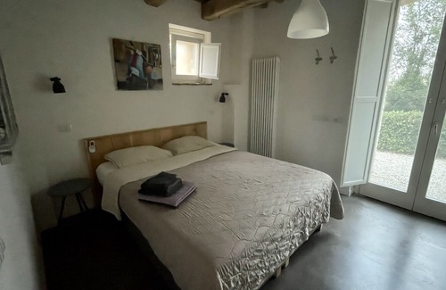 Monterubbiano Apartment | Goed ingericht appart in landhuis met zwembad, ideaal voor families en vrienden.