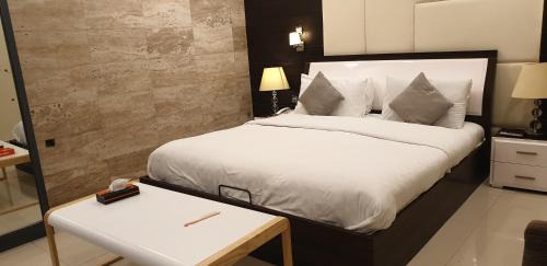 F-7 Sector House | Gofas Lodge