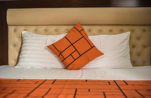 D.H.A. Hotel | GOHO Rooms Badar