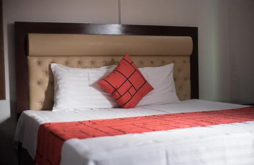 D.H.A. Hotel | GOHO Rooms Badar