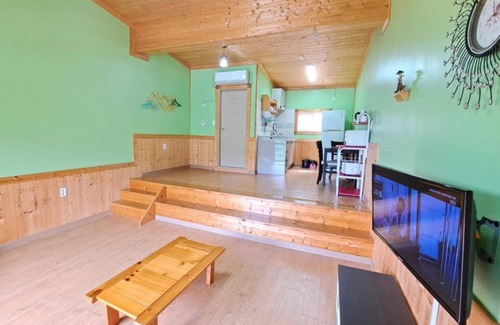 Tuga-ri House | Gokseong Riverside Sketch Pension