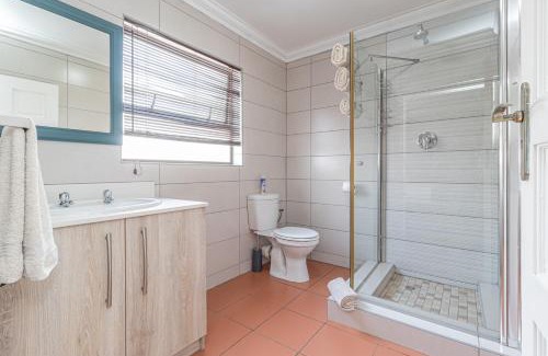 Greater Johannesburg Metropolitan Area House | Gold Crest Guesthouse