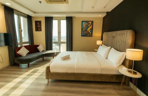 Lahore Hotel | Gold Crest Luxury Hotel Apartments-City View DHA Lahore