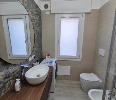 Padova Apartment | Gold House