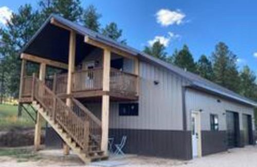 Custer House | Gold VC Custer`s Loft