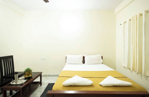 Kakabe Cabin | Golden Crest Residences