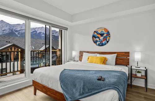 Canmore Apartment | Golden Escape 2 Bdrm Mountain VIEWS - managed by Little Sister Getaways