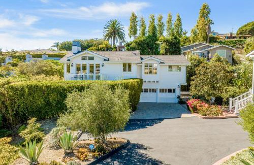 Santa Barbara House | Golden Getaway