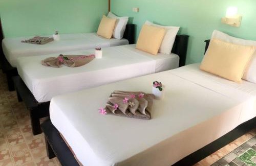 Ko Phi Phi House | Golden Hill Guesthouse