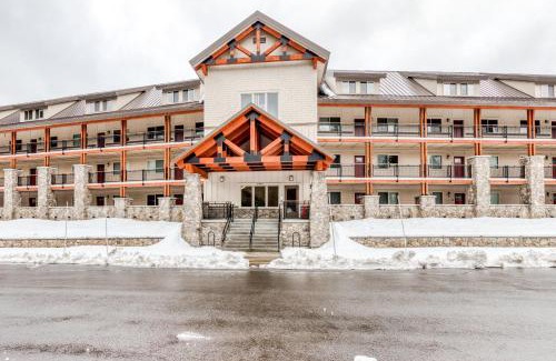 Government Camp House | Golden Poles Chalet #110