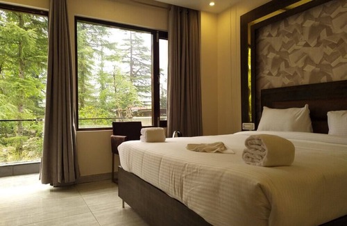 Bhagsu Nag Hotel | Golden Rock - AM Hotel Kollection