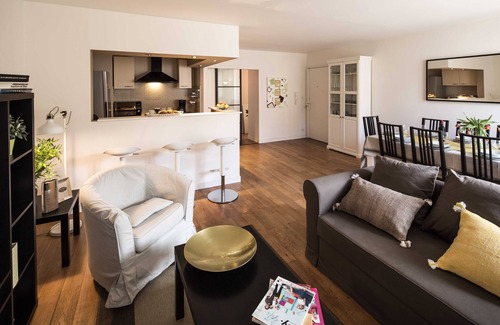 Grand Parc-Paul Doumer Apartment | Golden triangle spacious Bordeaux apartment