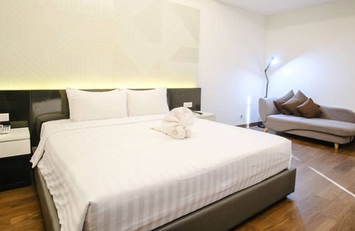 Makassar Hotel | Golden Tulip Essential Makassar