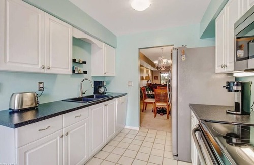 Bonita Springs Condo | Golf Condo 3 miles from beach