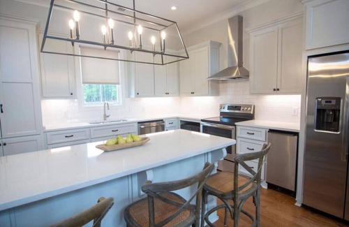 Oxford House | Golf Cottage at Country Club