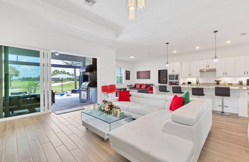 Punta Gorda House | Golf & Pool Resort Getaway, Charlotte County Villa 5902