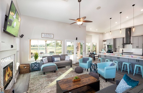 Fox Crossing House | Golf View, Prime Area, Heated Pool, Spa, Fun Game Room, Putting Green, and More