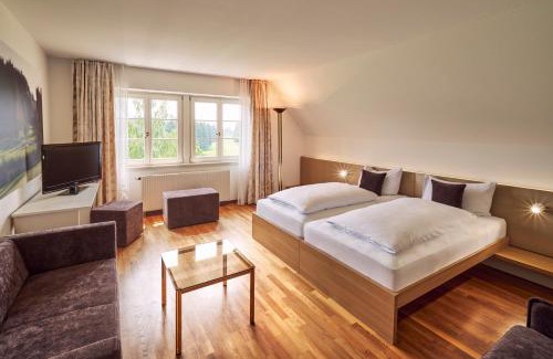 Weissensberg Hotel | Golfhotel Bodensee by Michael Ritter