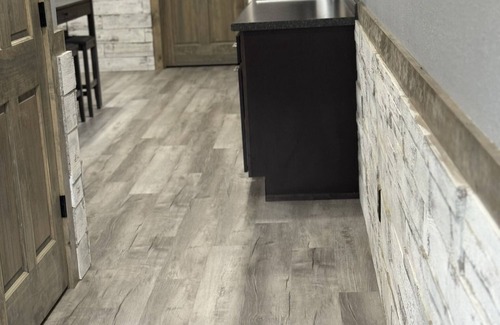 Wilcox Cabin | Gone Fishing cabin- family-friendly, riverfront & minutes from East Branch Lake.